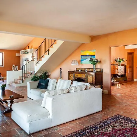 Villa Laura *