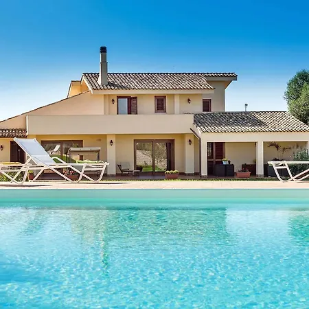 Villa Laura *